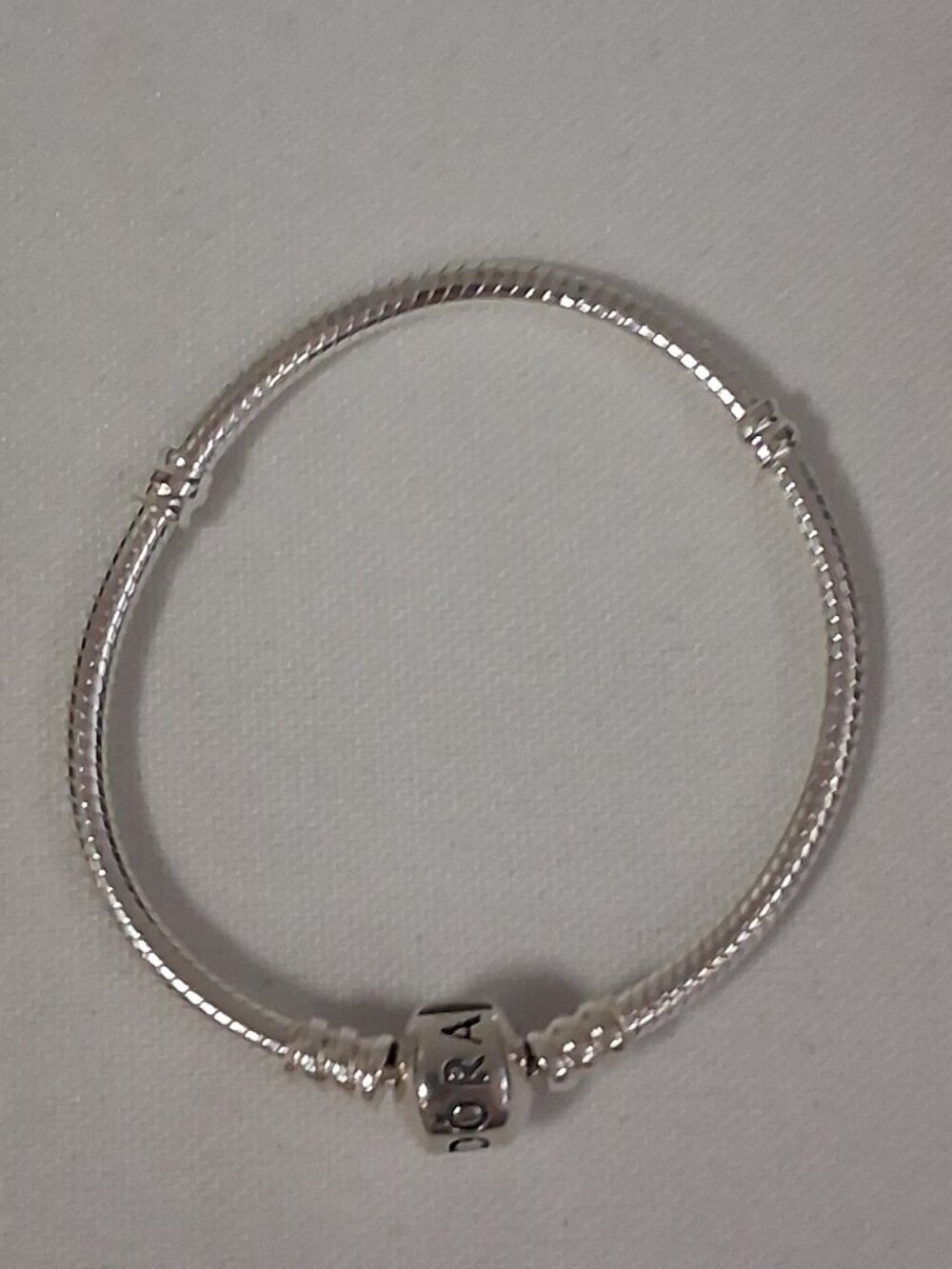 Pandora Moments Snake Chain Bracelet Sterling Silver (Style 590702HV-16)